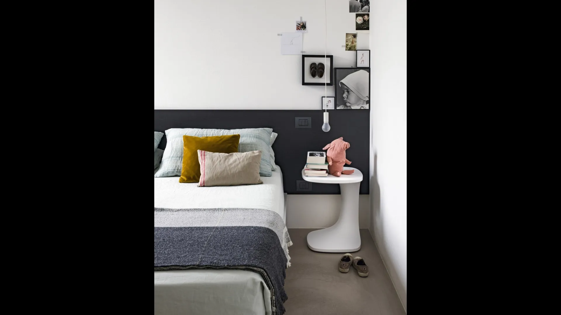 Tavolino in plastica Font di Kristalia