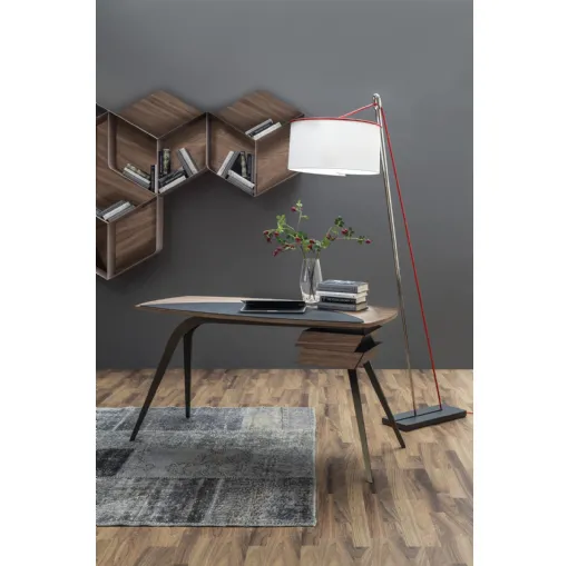 Scrittoio Logos con piano in legno con inserto in pelle e base in metallo di Tonin Casa