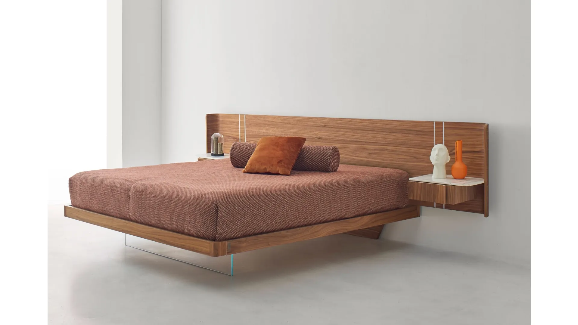 Letto Book Fluttuante in legno di Modesign