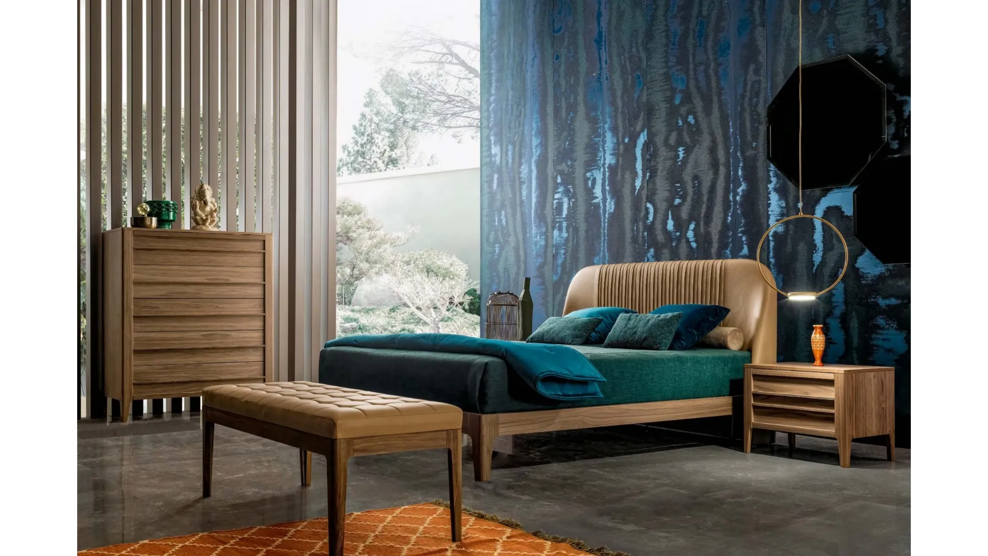 Letto in legno con testiera in ecopelle Alba di Modesign