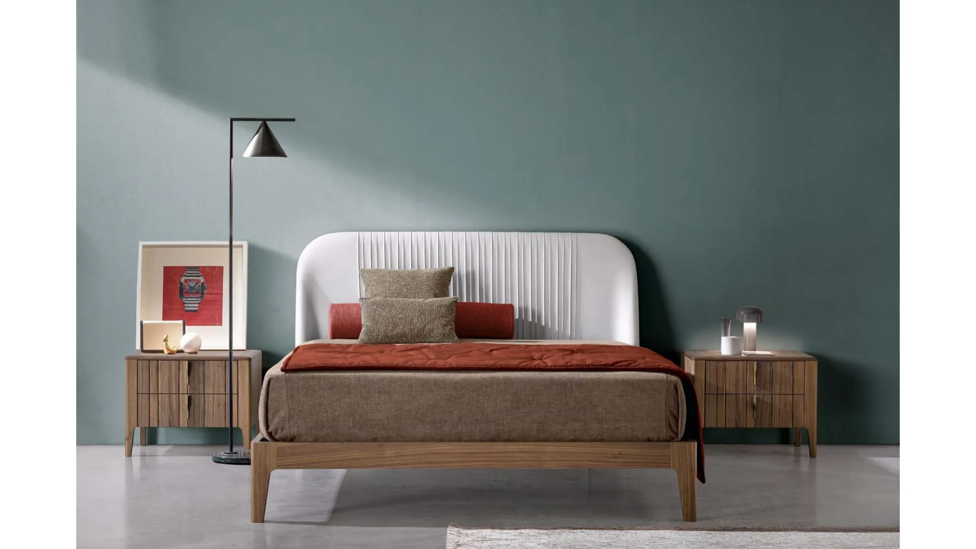 Letto in legno con testiera in ecopelle Alba di Modesign