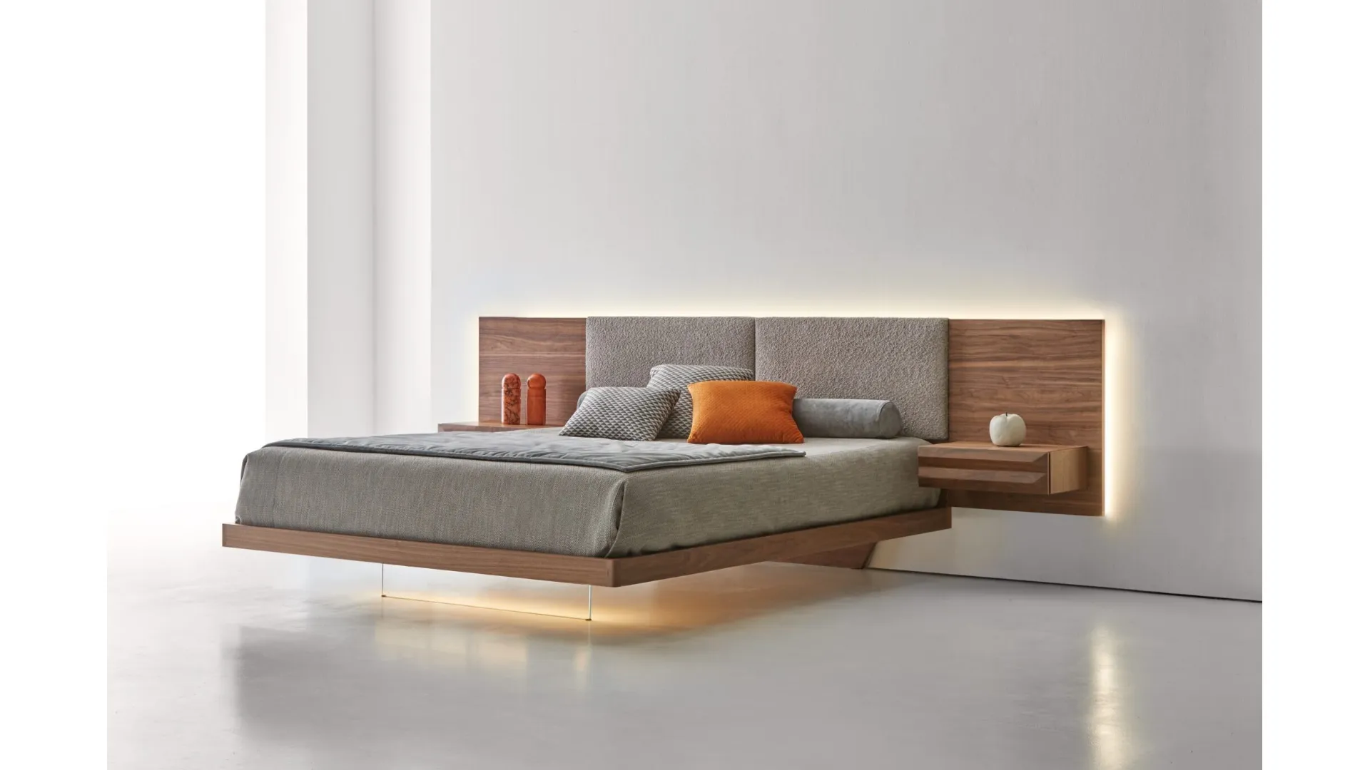 Letto York Fluttuante di Modesign