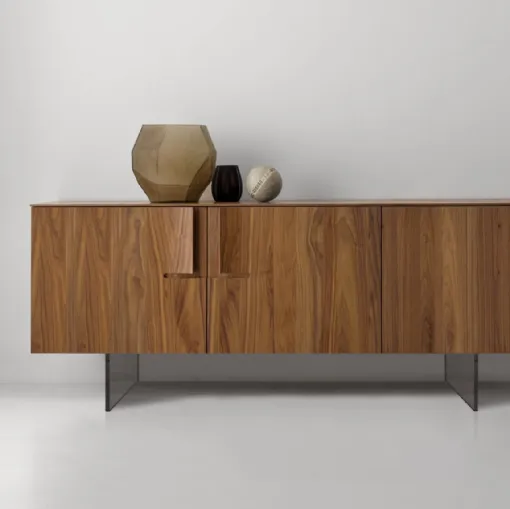Madia in noce canaletto con base in vetro Book di Modesign