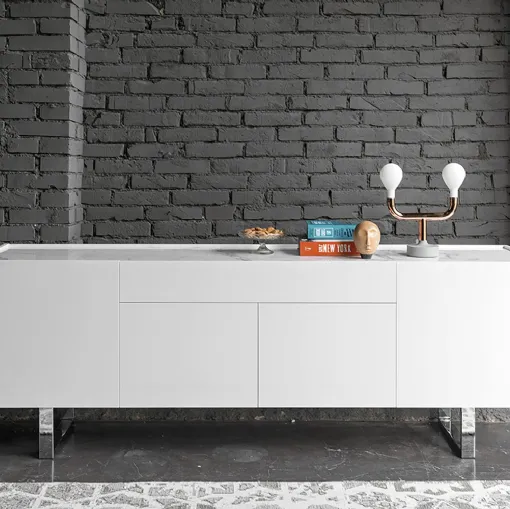 Madia Horizon in laccato di Calligaris
