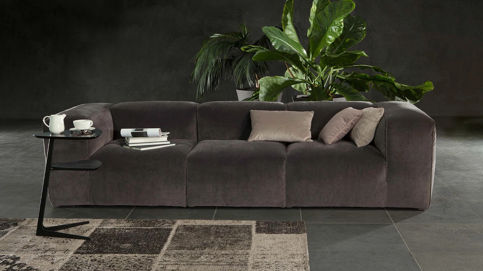 Divano lineare Astoria di Tonin Casa