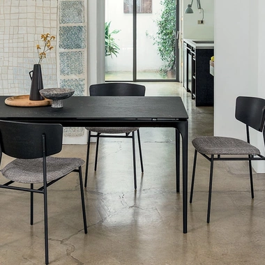 Sedia in legno con seduta imbottita Fifties di Calligaris