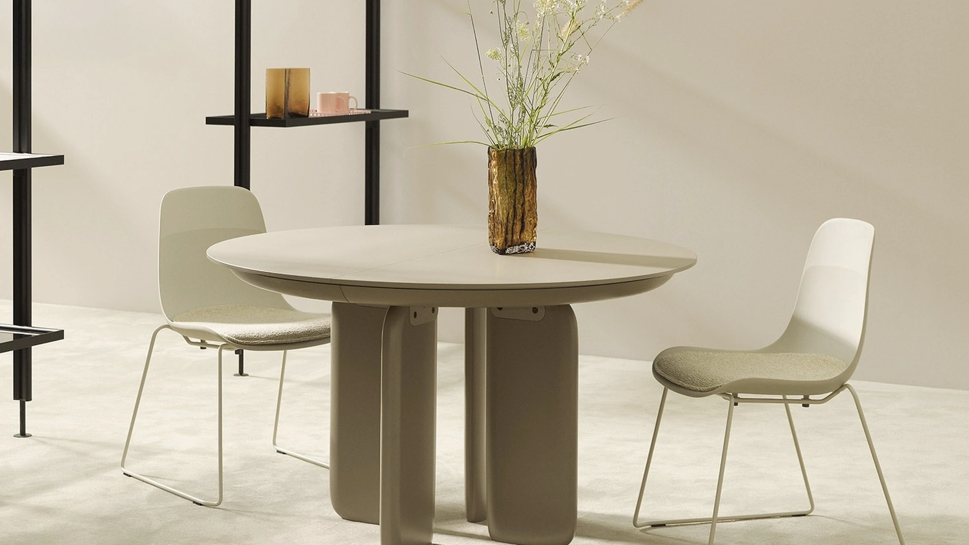 Sedia Elephantino di Kristalia