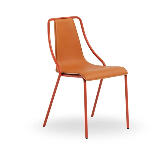 Sedia Ola in cuoio di Midj