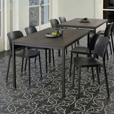 Tavolo quadrato Bios di Ingenia