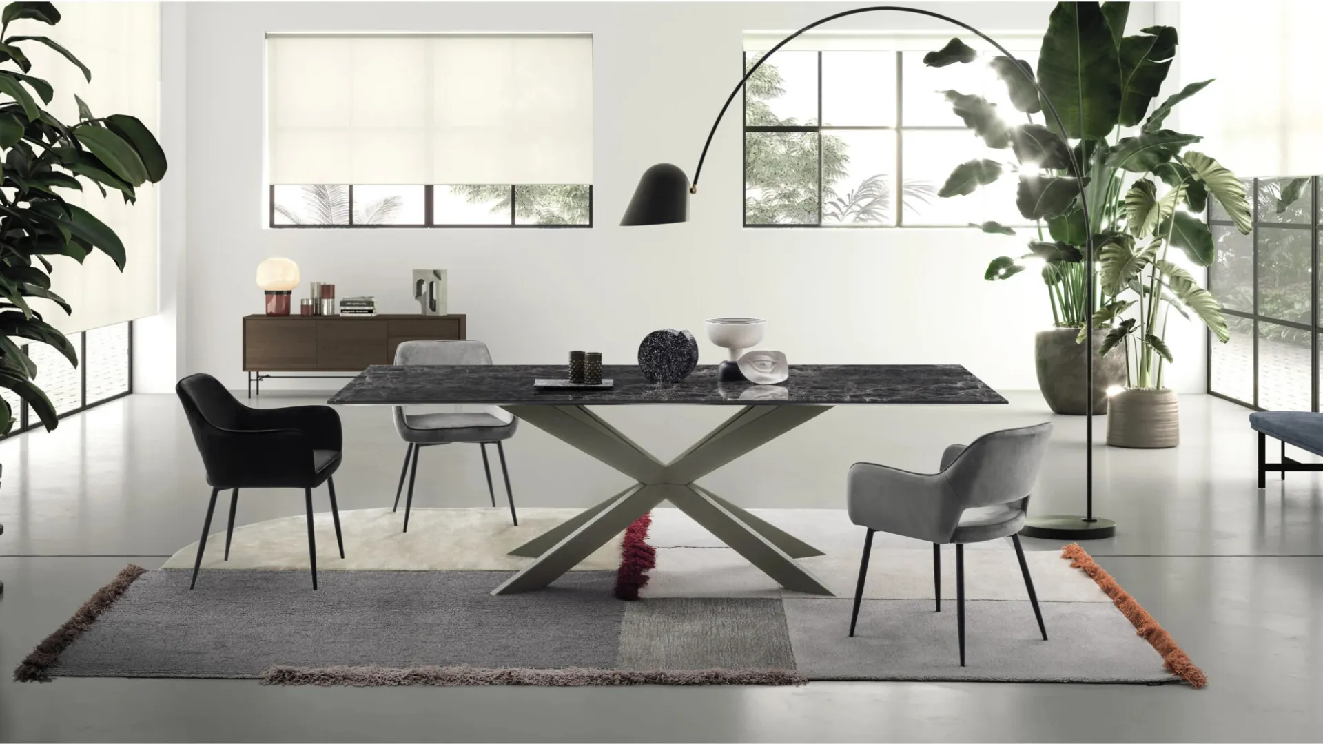Tavolo Piano Manhattan My Glass di Devina Nais