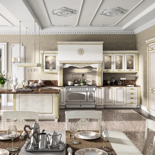Cucina Classica Imperial con penisola di Home Cucine