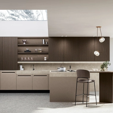 Cucina Moderna con penisola Tekna 02 in pet e noce di Arredo3