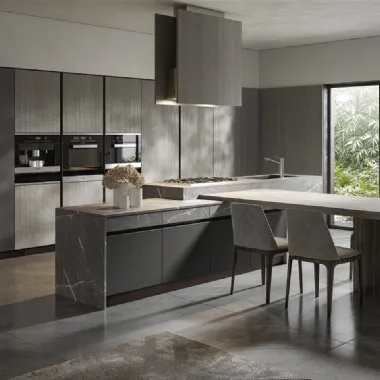 Cucina Moderna Logos con isola di Home Cucine